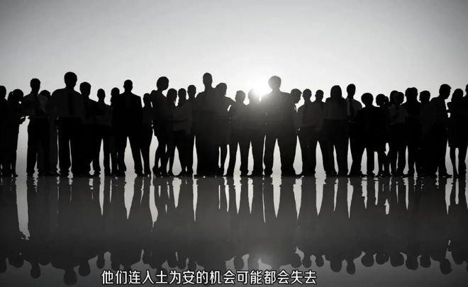 仅2分钟的时间300多人就被烧成焦炭龙8国际唯一史上最诡异的一场火灾仅(图7)